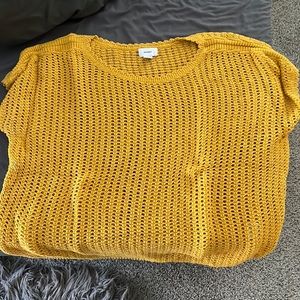 Mustard yellow sweater